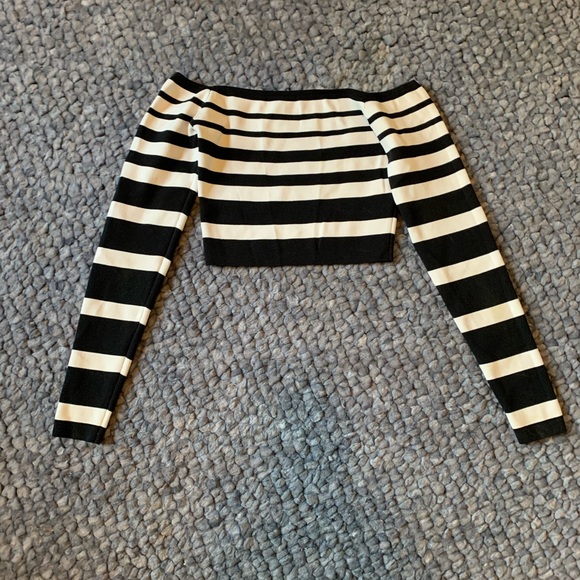 Missguided black and white top - Picture 3 of 3